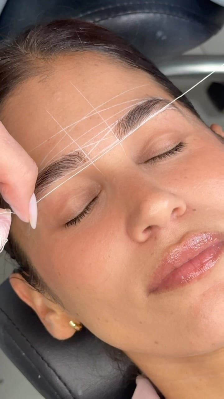 Post 6 by Zahily Crespo SWFL / Brow Artist on Instagram (video)