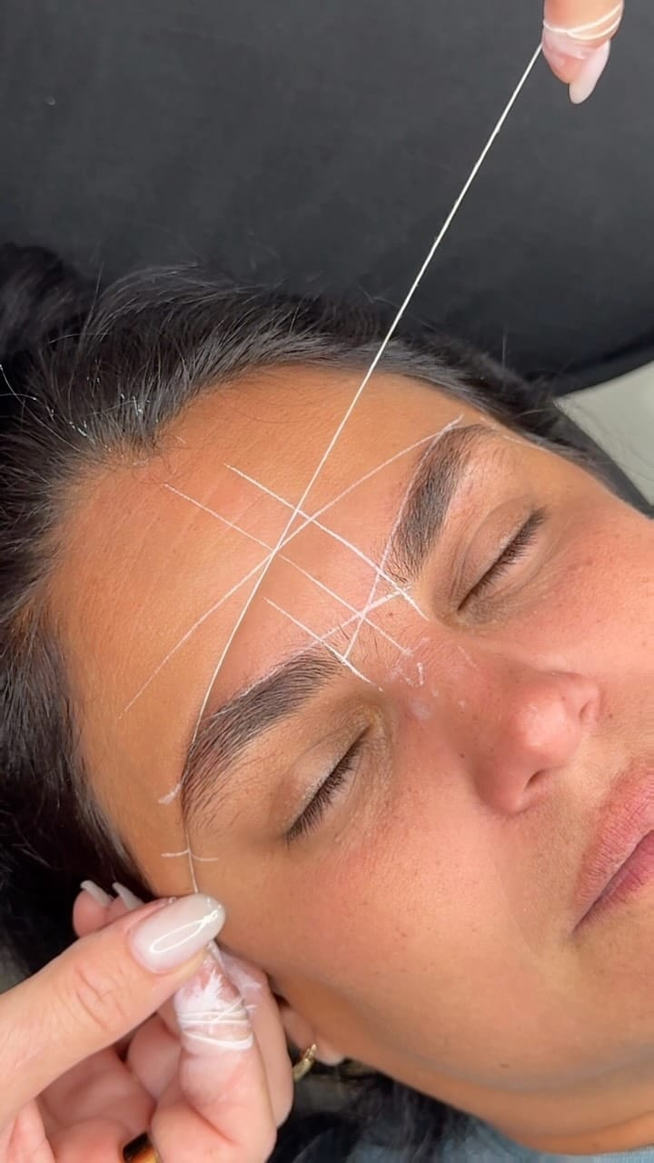 Post 2 by Zahily Crespo SWFL / Brow Artist on Instagram (video)