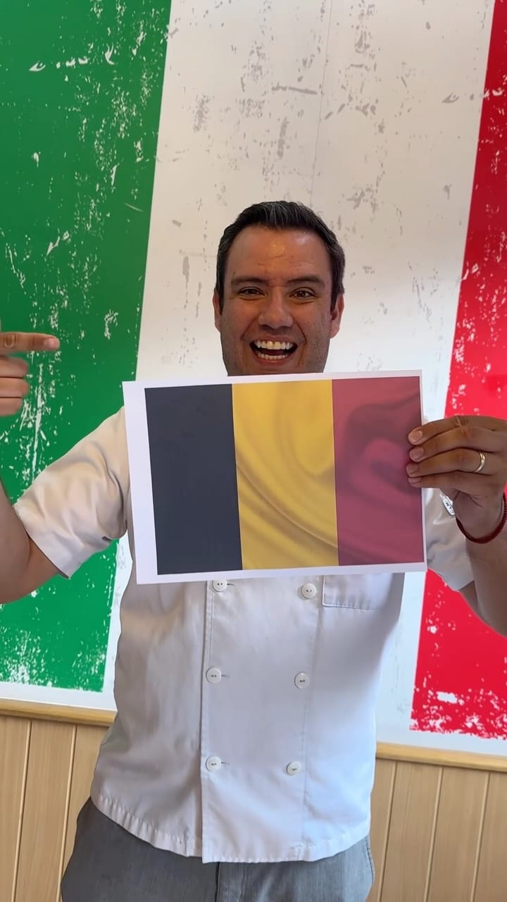 Post 5 by Sergio el Heladero on Instagram (video)