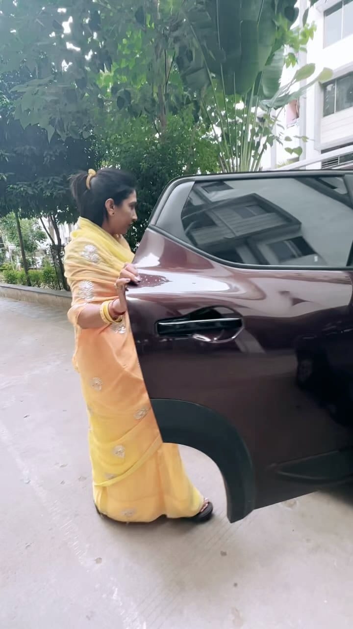 Post 10 by Nikitabaa Rathod on Instagram (video)