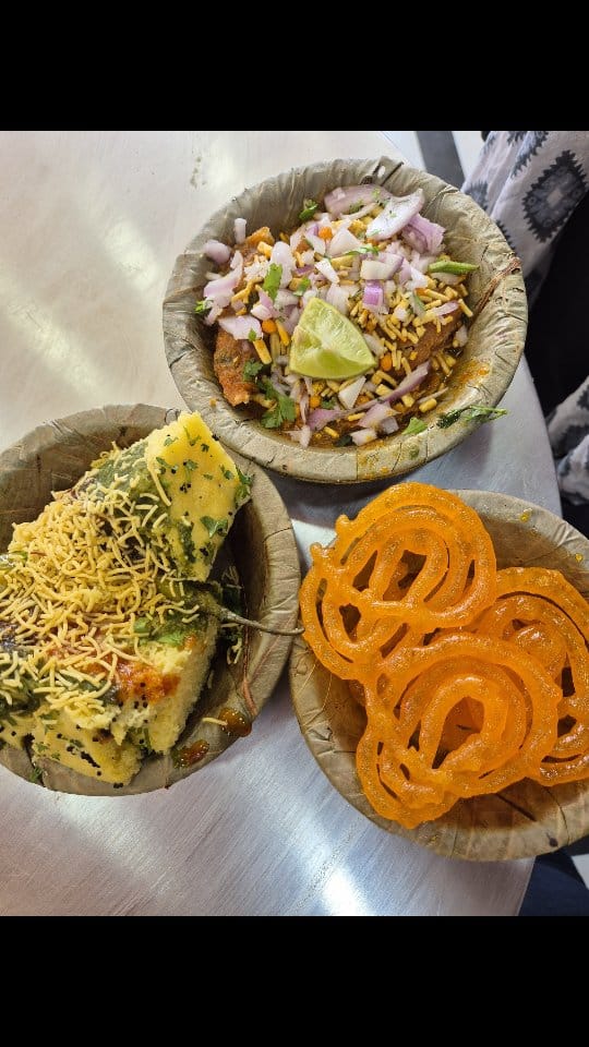 Post 8 by JsT fOOdster ThInGs on Instagram (video)