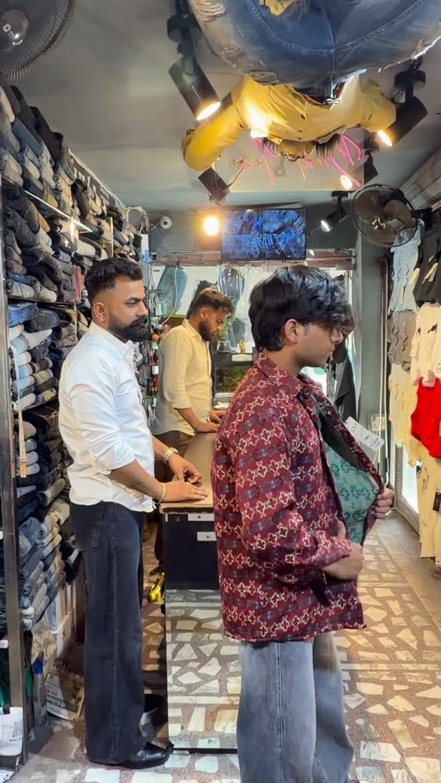 Post 10 by *Brand*Yuva*Clothing* on Instagram (video)