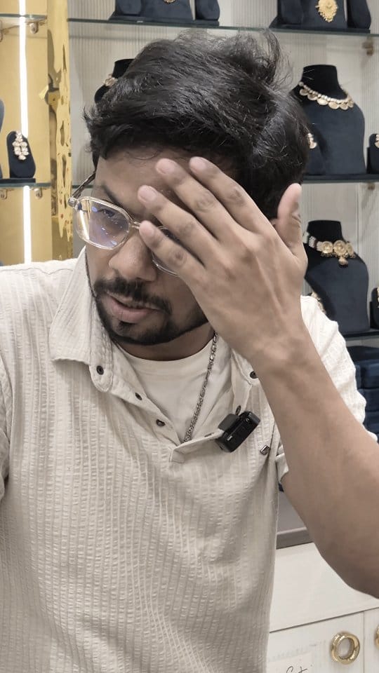 Post 2 by Anmol jewellers on Instagram (video)