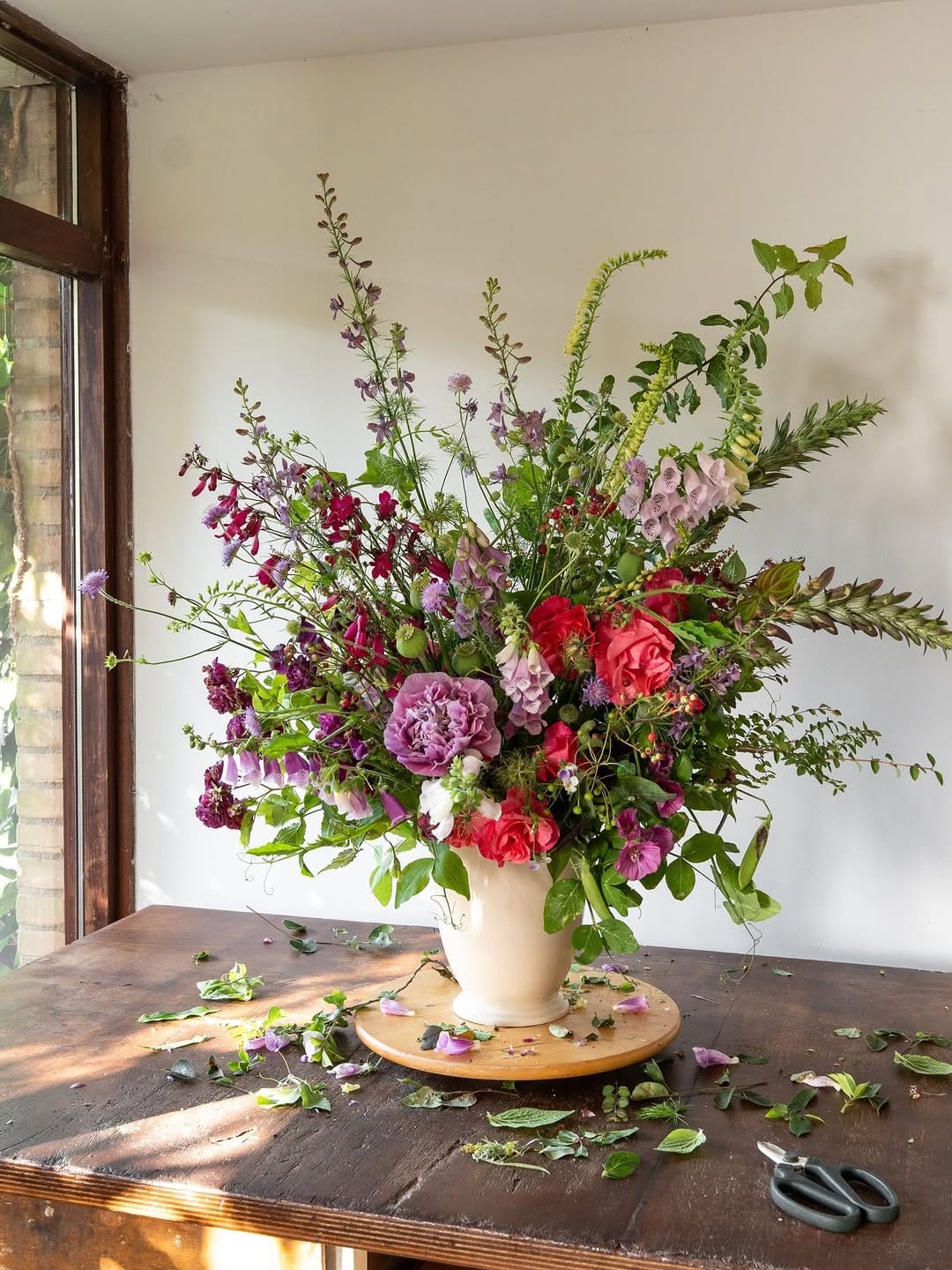 Post 5 by Anne • Floral Artist • Educator on Instagram (carousel)