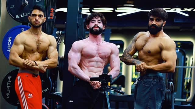 Post 8 by V I JA Y    VA T S on Instagram (video)