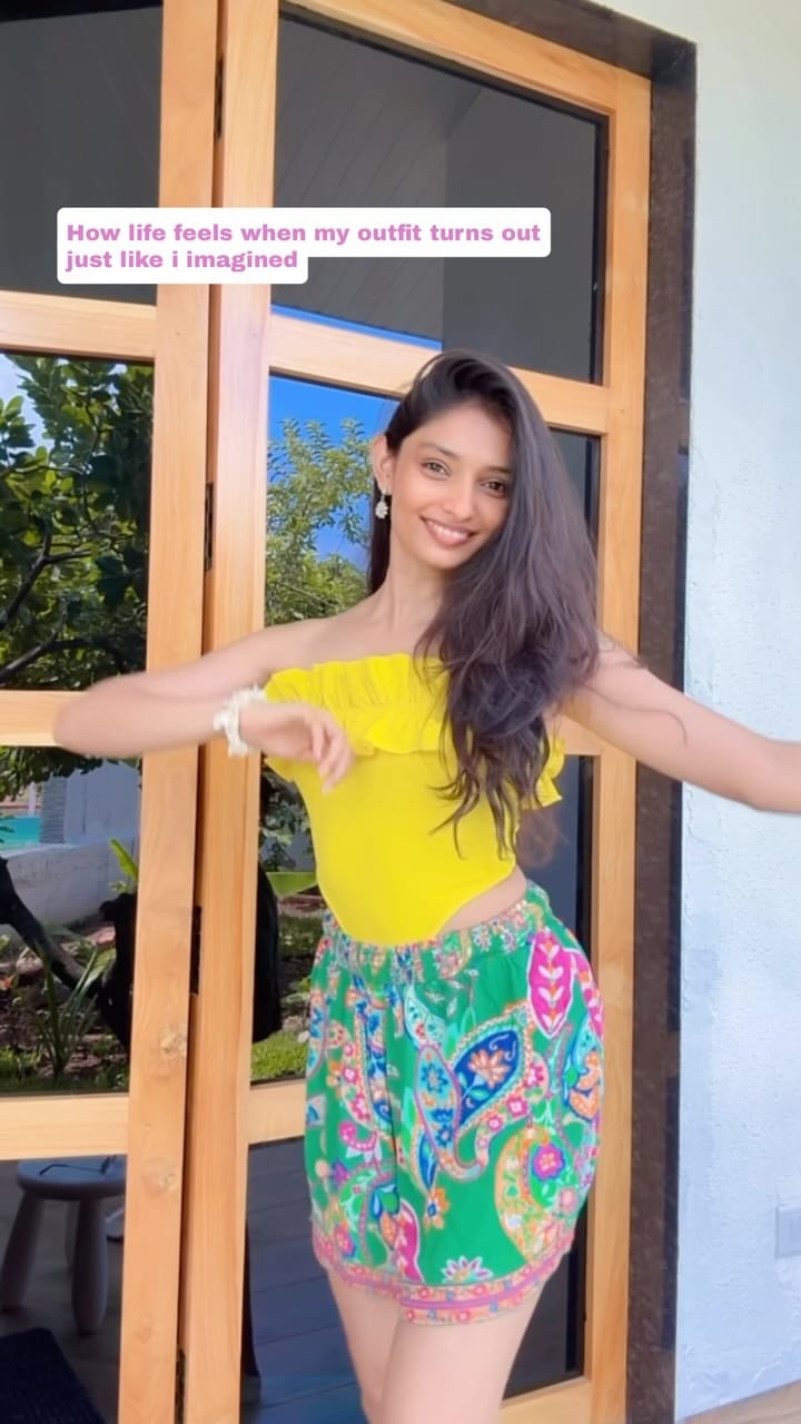 Post 2 by Akshataaa on Instagram (video)