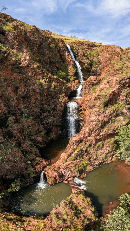 Post 2 by MATT DEAKIN | AUSTRALIA on Instagram (video)