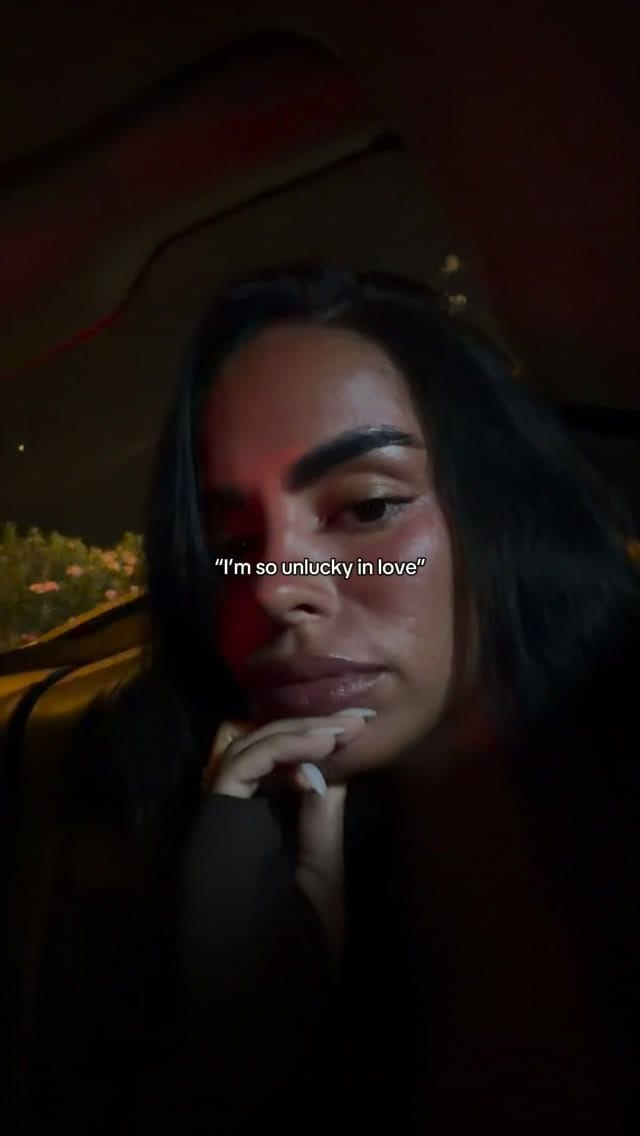 Post 6 by Elisabetta Laterza on Instagram (video)