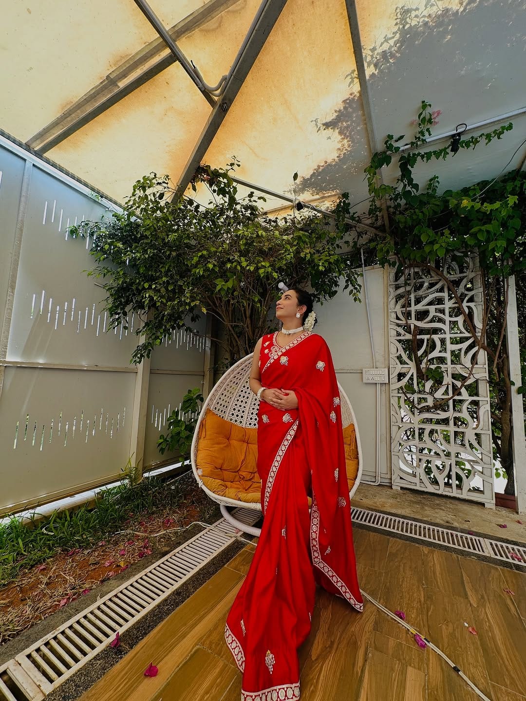 Post 9 by Aditi Dixit on Instagram (carousel)