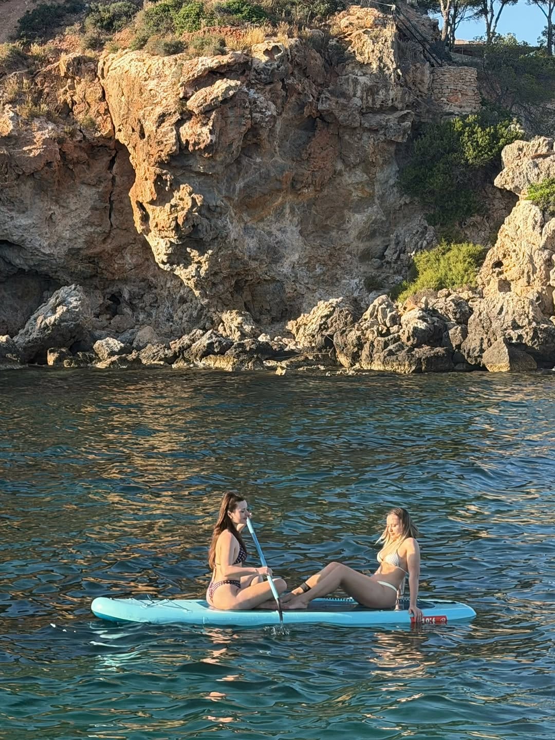 Post 4 by Irina Ciuntu on Instagram (image)