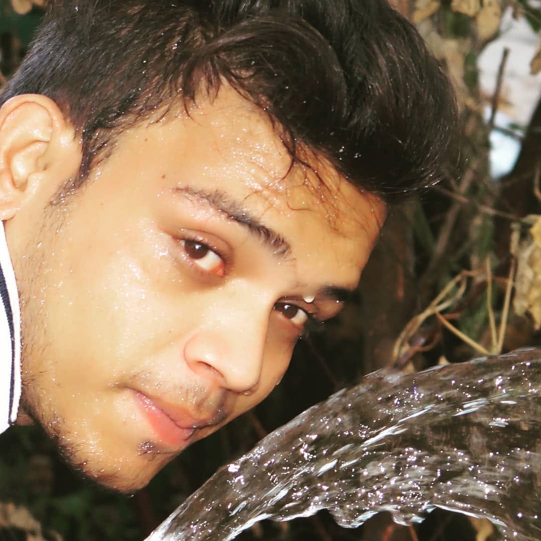 Post 3 by Anas Ansari on Instagram (image)