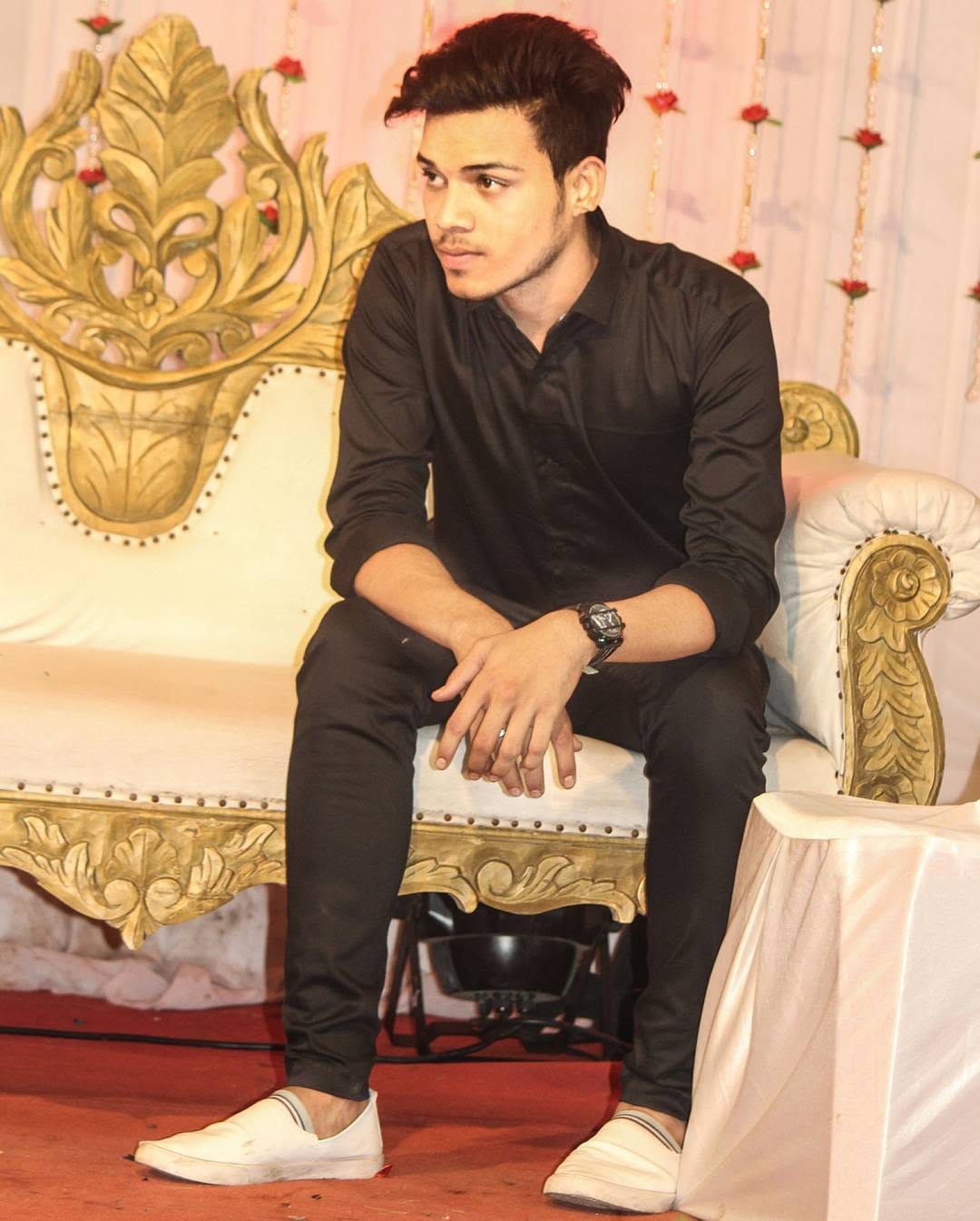 Post 7 by Anas Ansari on Instagram (image)