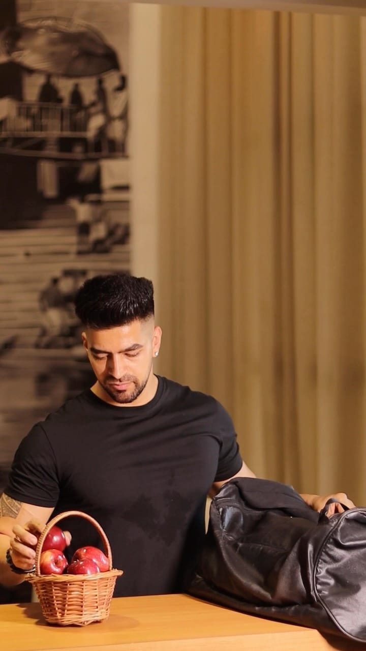 Post 1 by Saksham Rathore on Instagram (video)