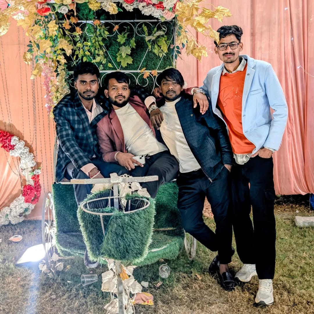 Post 3 by ♠Varun_[YADU1C]♠🇮🇳🔷 on Instagram (carousel)