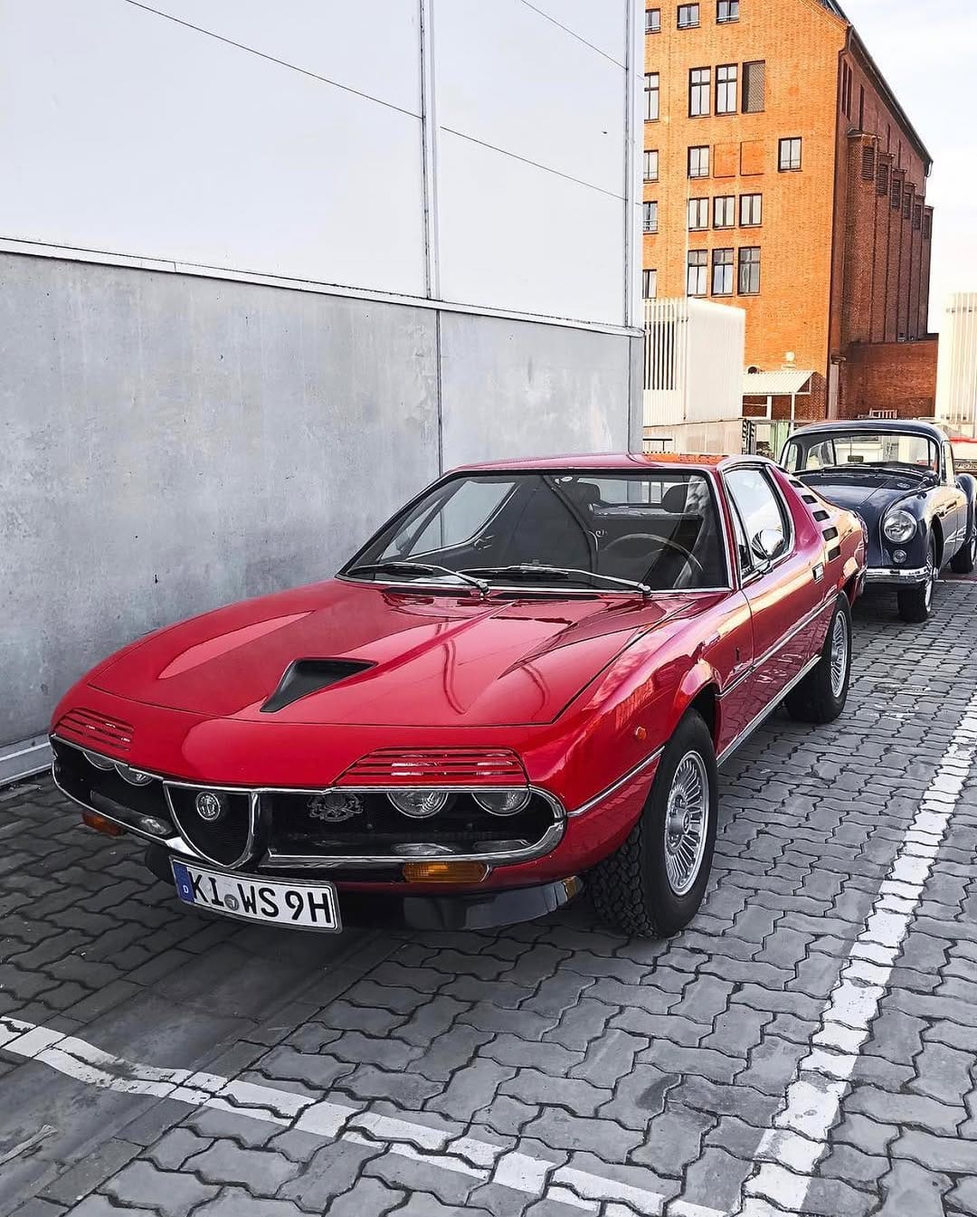 Post 6 by Vintagecardreams on Instagram (image)