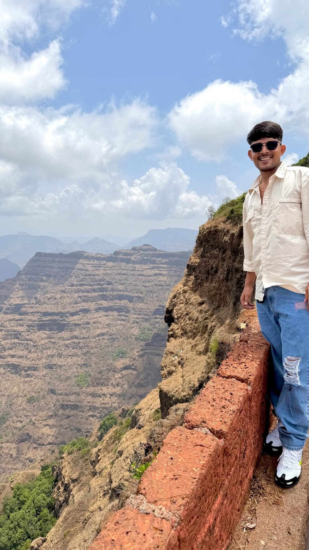 Post 6 by Ajay Choudhary on Instagram (video)