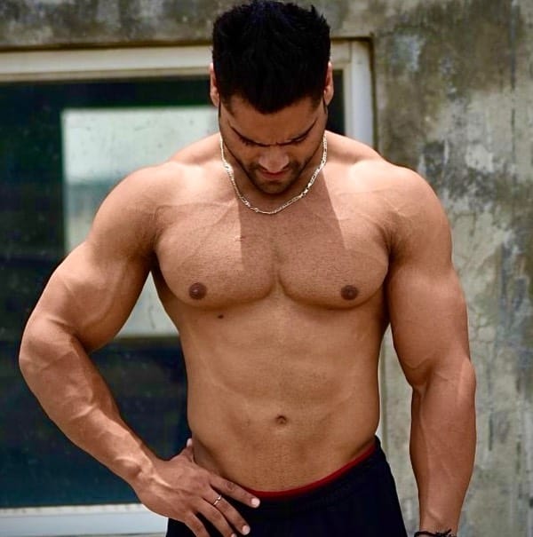 Post 9 by Nitish Wadhera Offical on Instagram (image)