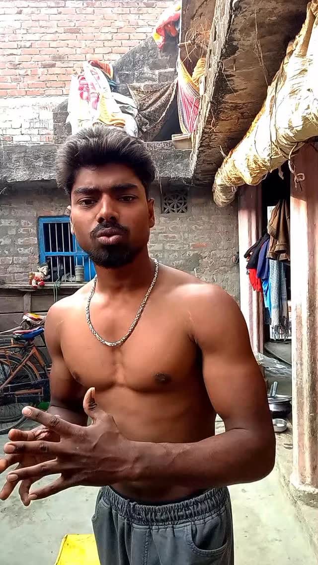 Post 4 by KAILASH FITNESS on Instagram (video)