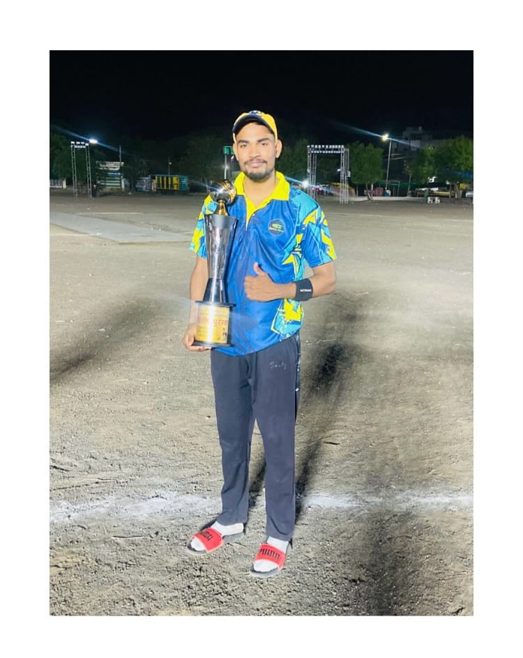 Post 7 by SAHIL 🥷 on Instagram (carousel)