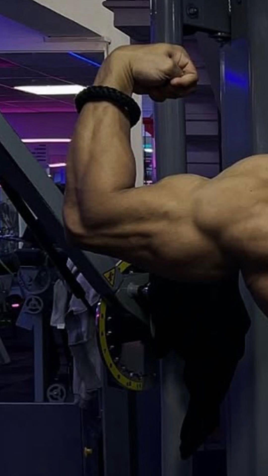 Post 8 by Abdullah Choudhari on Instagram (video)