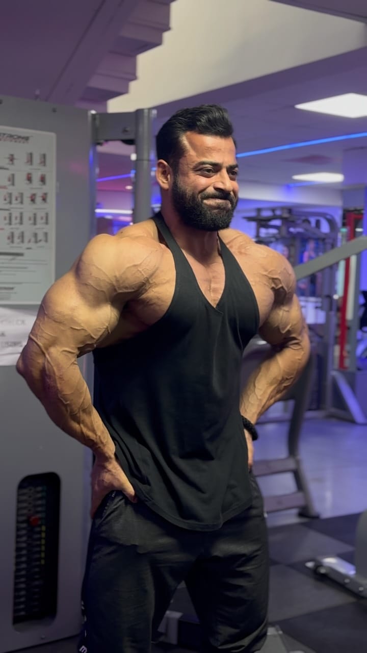 Post 1 by Abdullah Choudhari on Instagram (video)