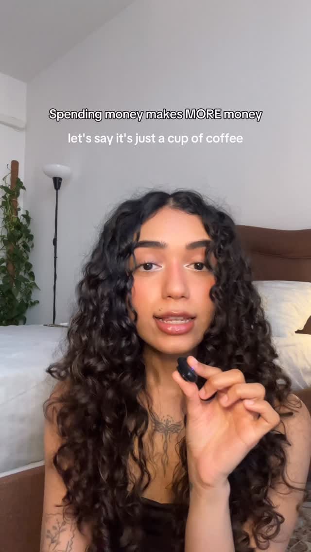 Post 6 by Gheethica Sudeesh on Instagram (video)