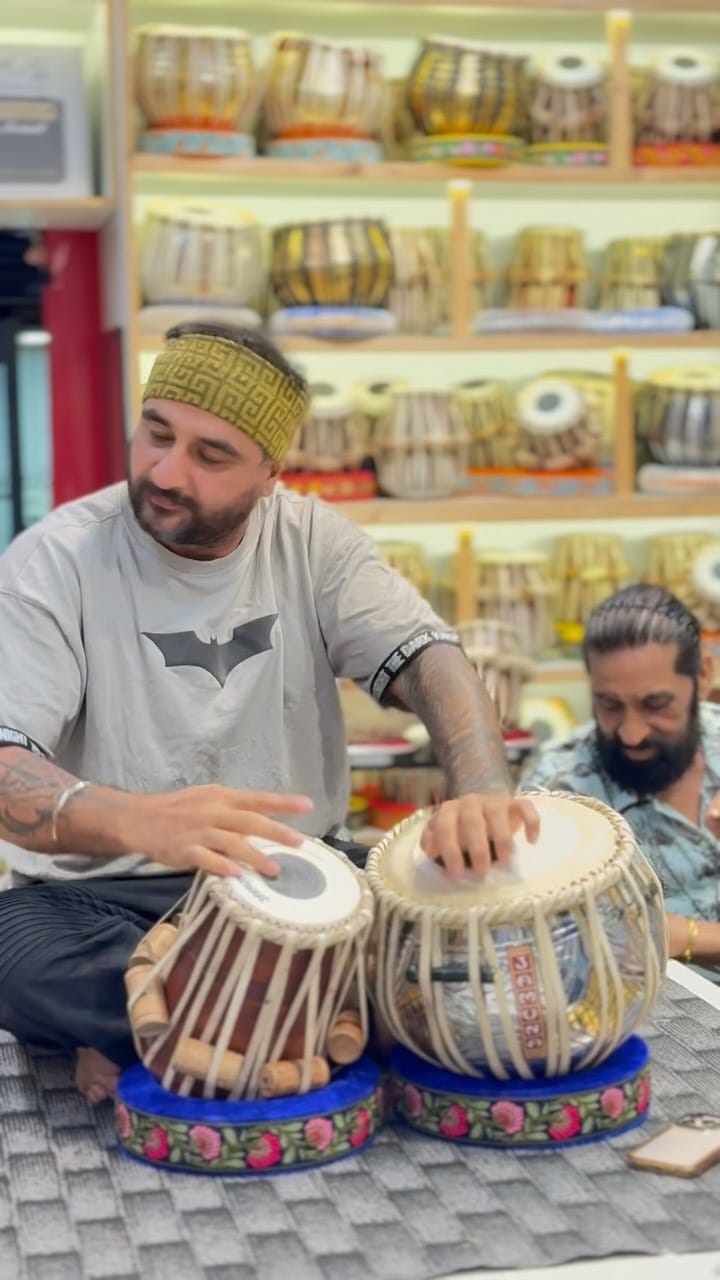 Post 5 by JAMUNA MUSICAL INTRUMENTS on Instagram (video)