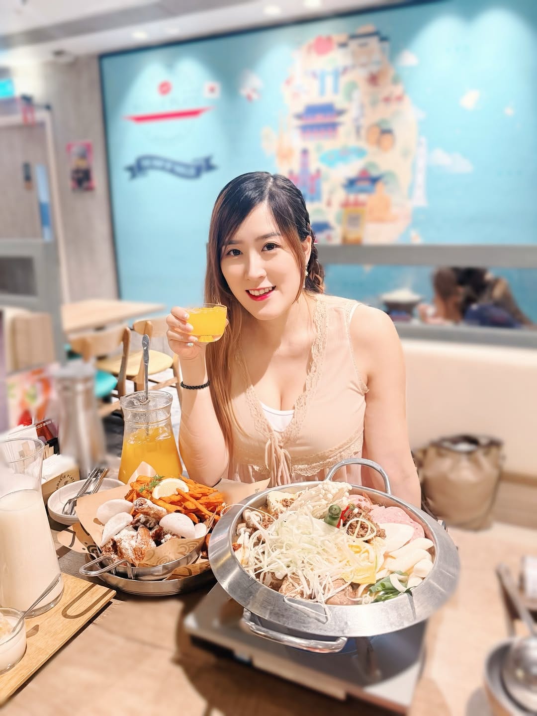 Post 5 by 💕KonKon康娜 on Instagram (carousel)