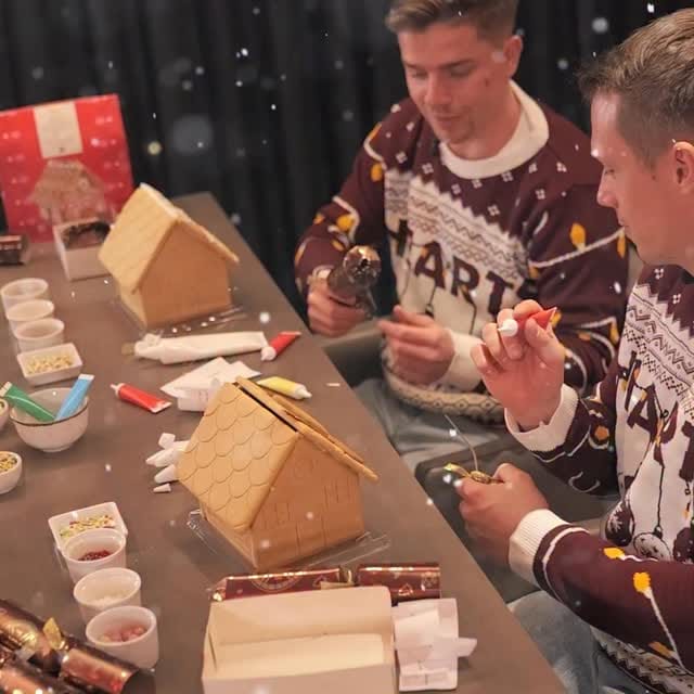 Post 2 by Alexander Schwolow on Instagram (video)