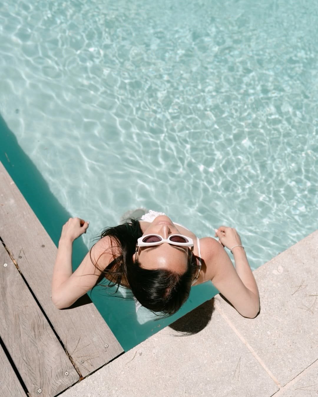 Post 5 by Beatrice de Guigne | Wedding Photographer on Instagram (carousel)