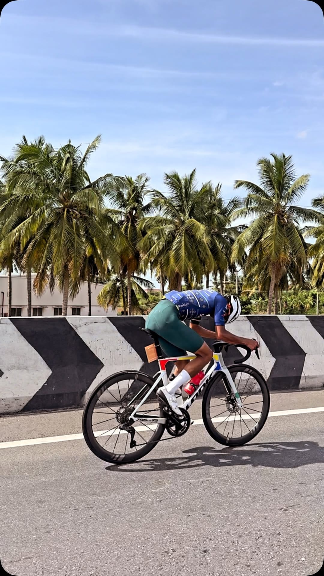 Post 6 by Sreenath Lakshmikanth on Instagram (video)