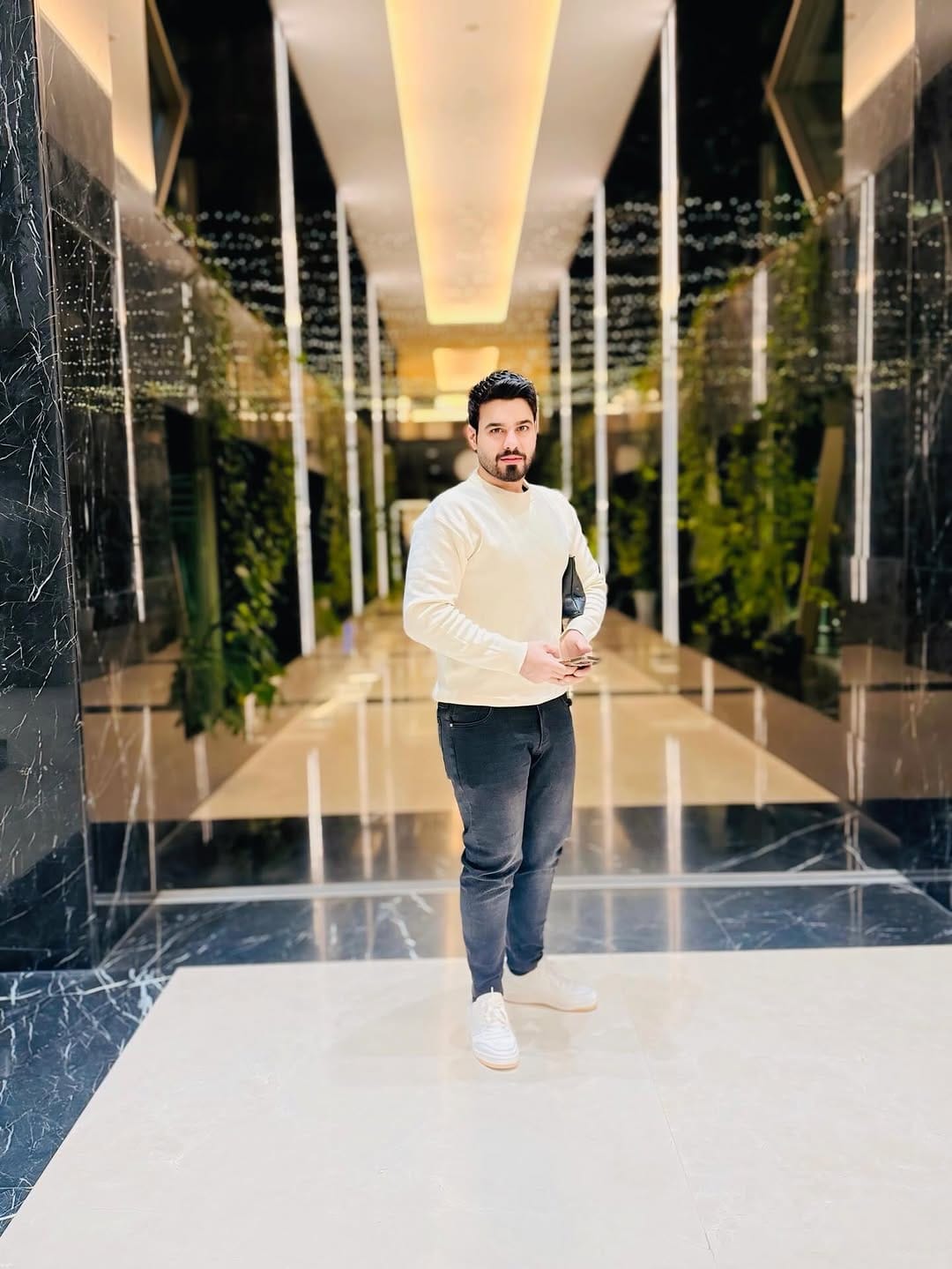 Post 10 by HUSSEIN ALIBRAHEM on Instagram (image)