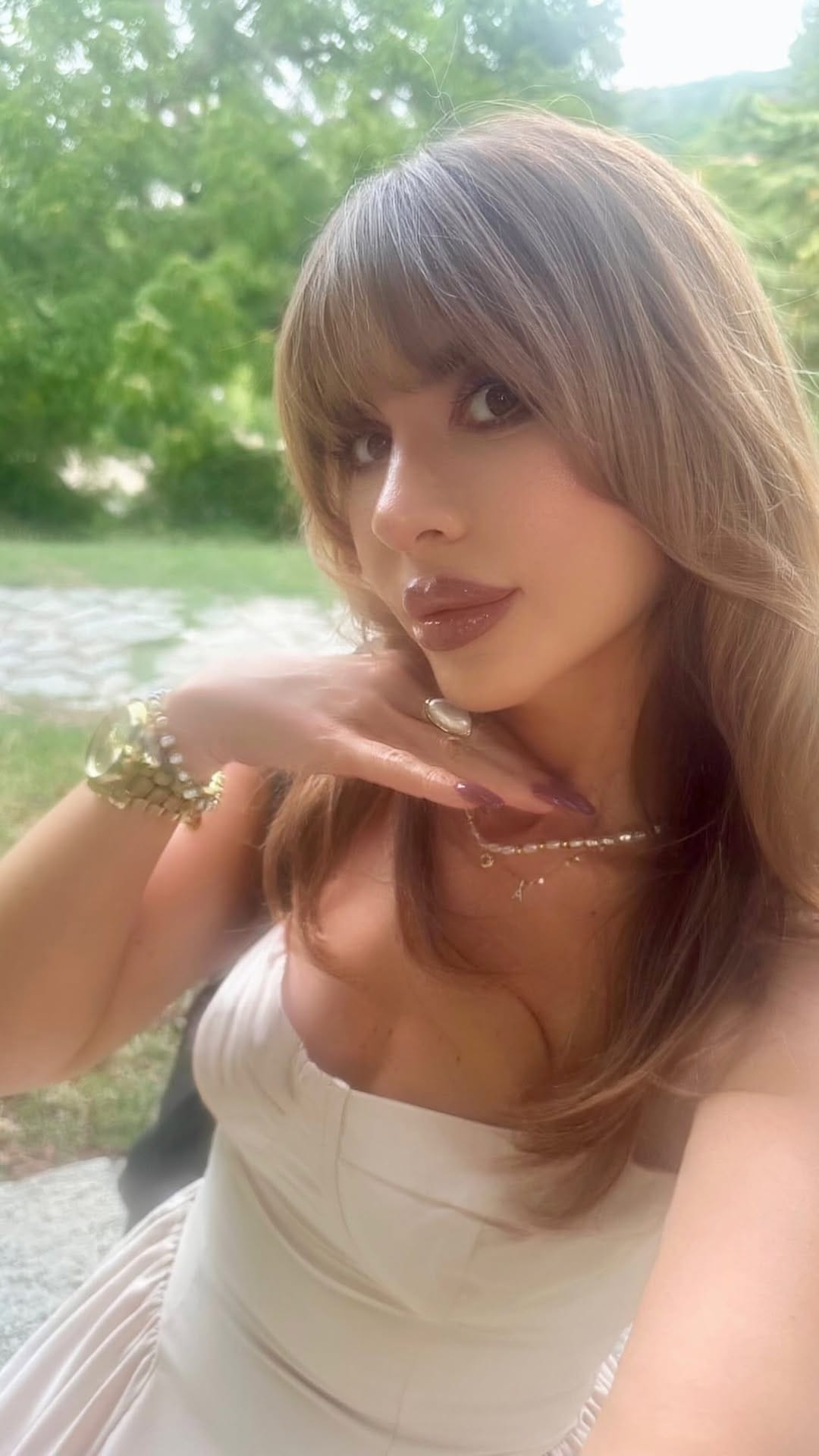 Post 6 by 𝐴𝑙𝑒𝑥𝑎𝑛𝑑𝑟𝑎 𝐿𝑢𝑐𝑎 on Instagram (video)