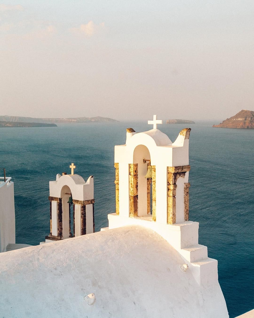 Post 10 by Alessandro Carai || Travel on Instagram (image)