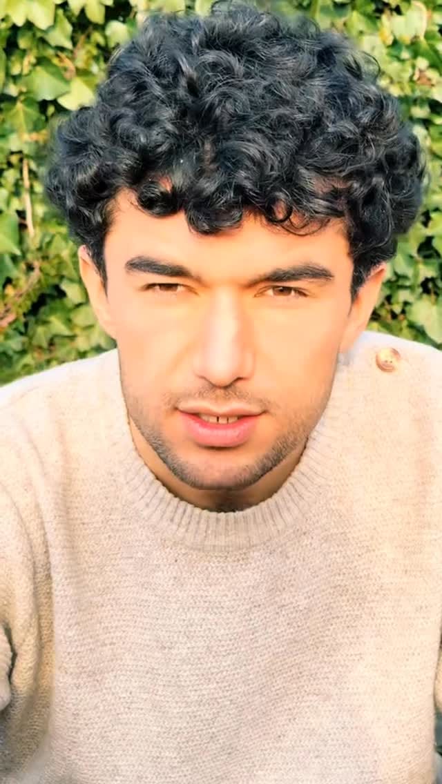 Post 3 by خُرم on Instagram (video)