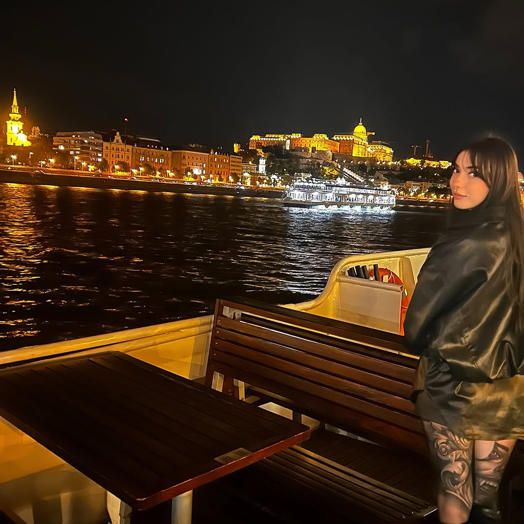 Post 2 by αяιмαηє on Instagram (carousel)