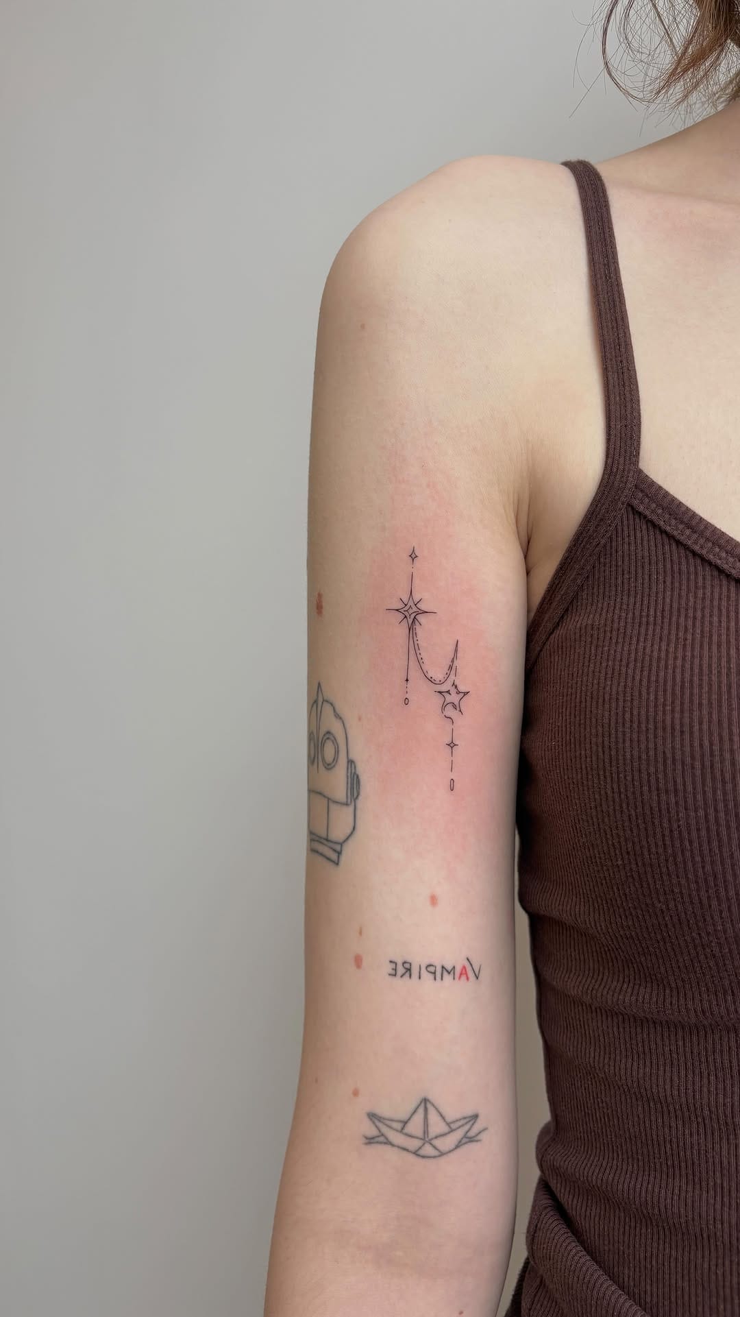 Post 3 by Amaterazu Tattoo [𝓈𝒽𝑒/ 𝒽𝑒𝓇] 𝕃𝔸𝔻𝕀𝔼𝕊 𝕆ℕ𝕃𝕐 on Instagram (video)