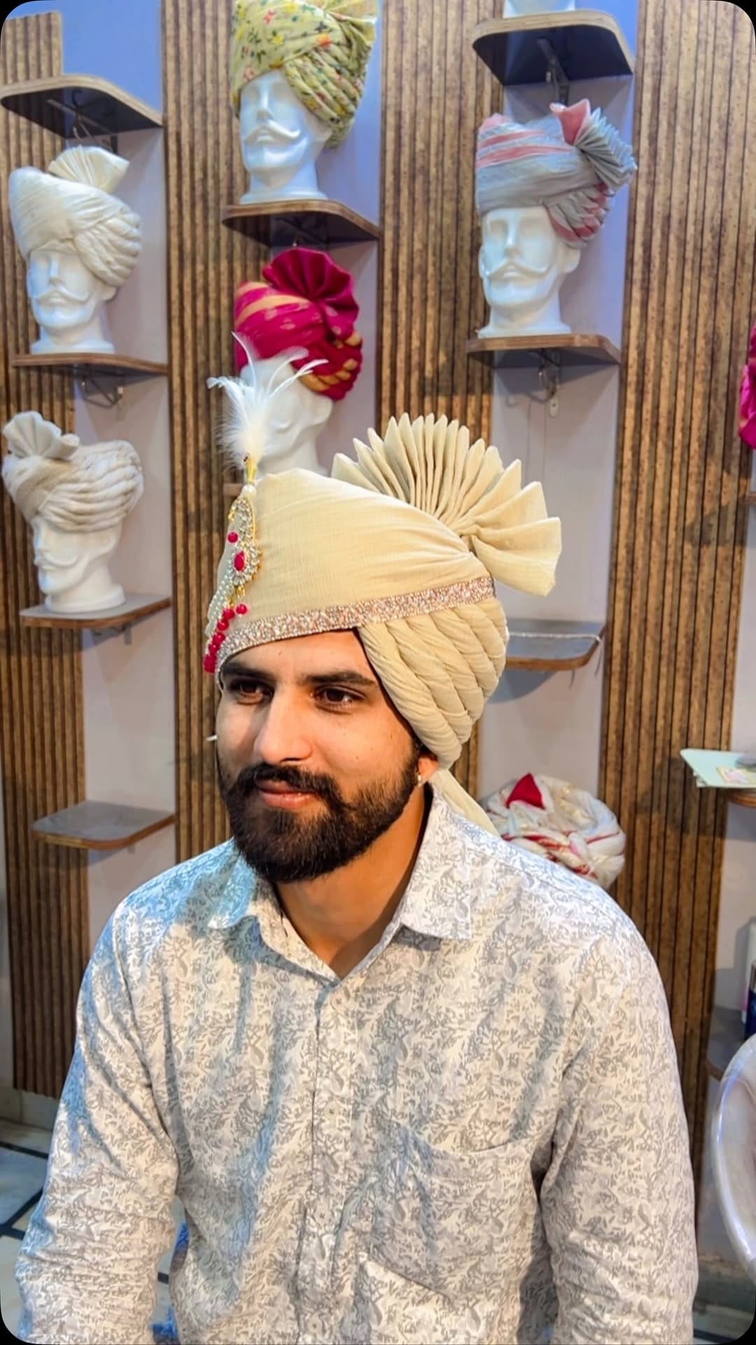 Post 2 by Prabhu Sarswat on Instagram (video)