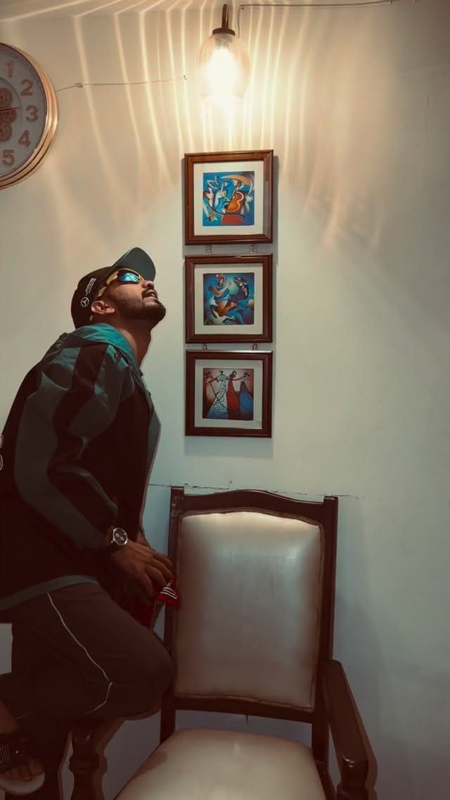 Post 2 by Hanji Nawab on Instagram (video)