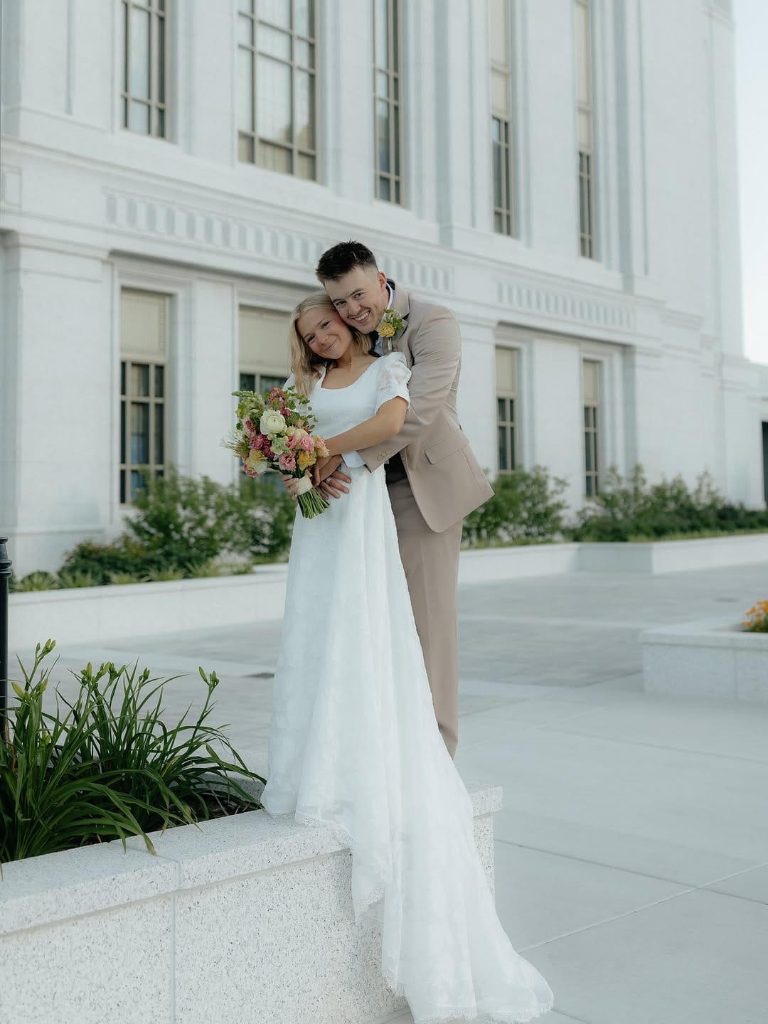 Post 3 by Calli VandenBos | UT Wedding + Family Photographer on Instagram (carousel)