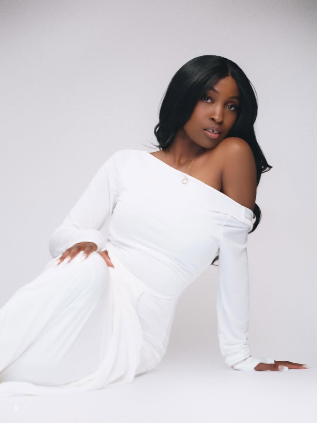 Post 5 by FROZZEN SECOND STUDIOS on Instagram (carousel)