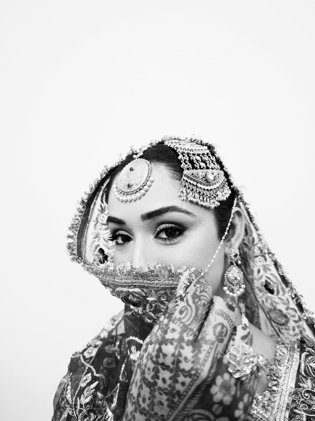 Post 5 by Mannat K Sidhu  | Makeup artist on Instagram (carousel)