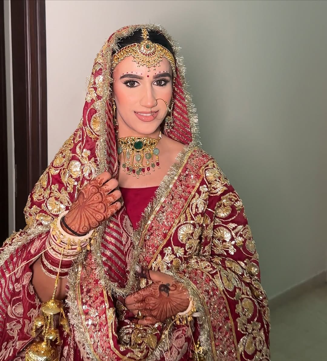 Post 8 by Mannat K Sidhu  | Makeup artist on Instagram (carousel)