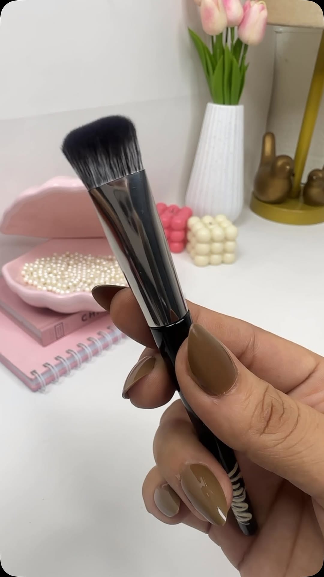 Post 4 by Manaswini Goyal- MakeupArtist on Instagram (video)