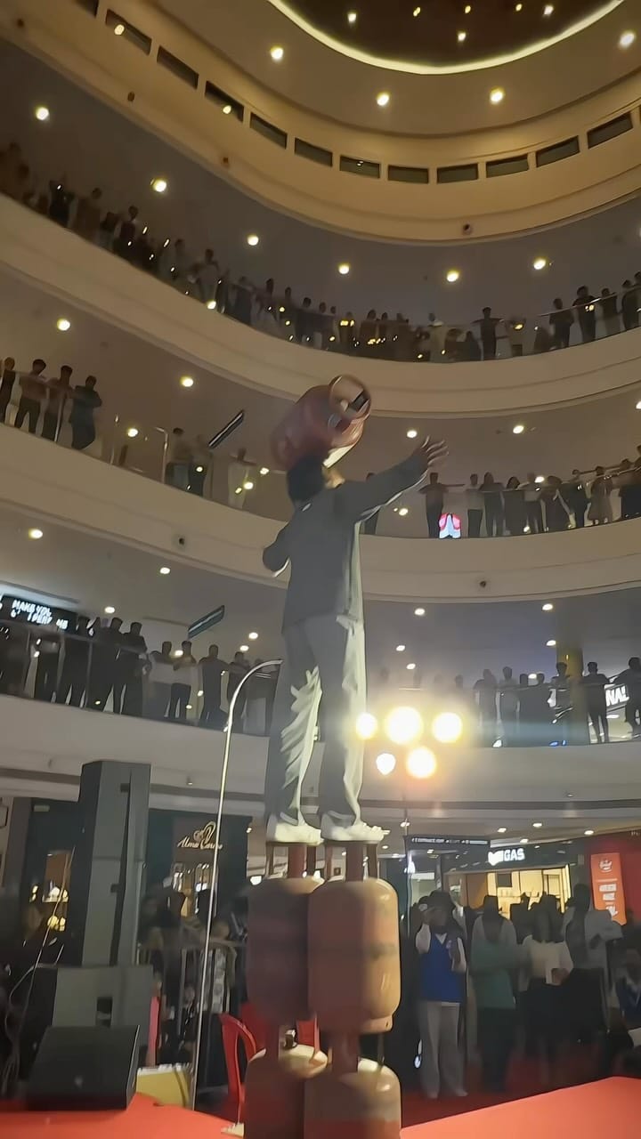 Post 3 by UMAR MN on Instagram (video)