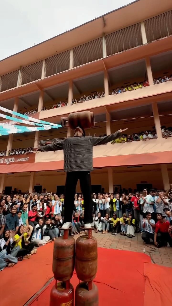 Post 9 by UMAR MN on Instagram (video)
