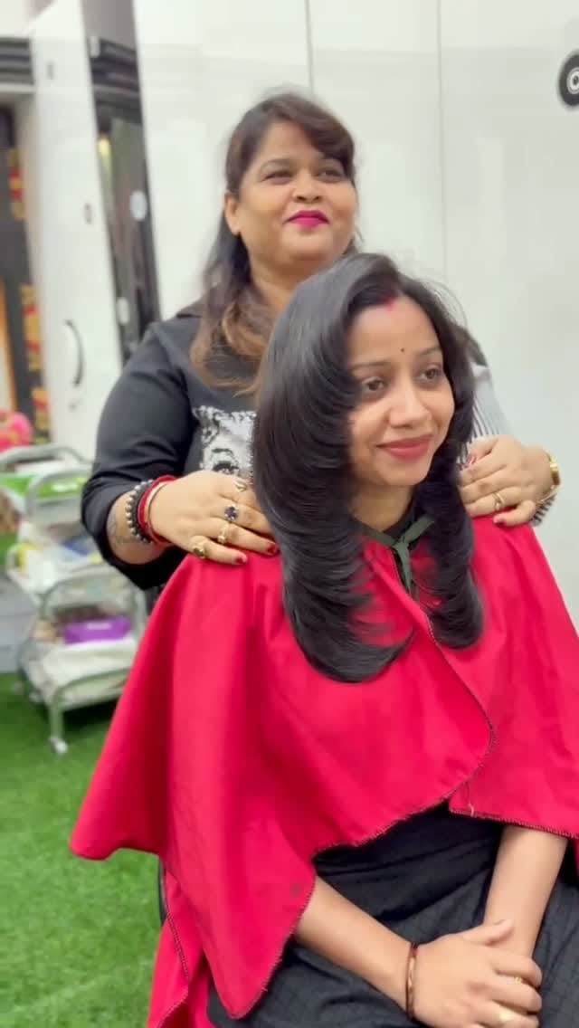 Post 1 by Jasmine makeover salon on Instagram (video)
