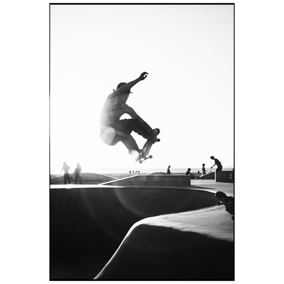 Post 6 by Janusz Furrer 🔴📷 on Instagram (carousel)