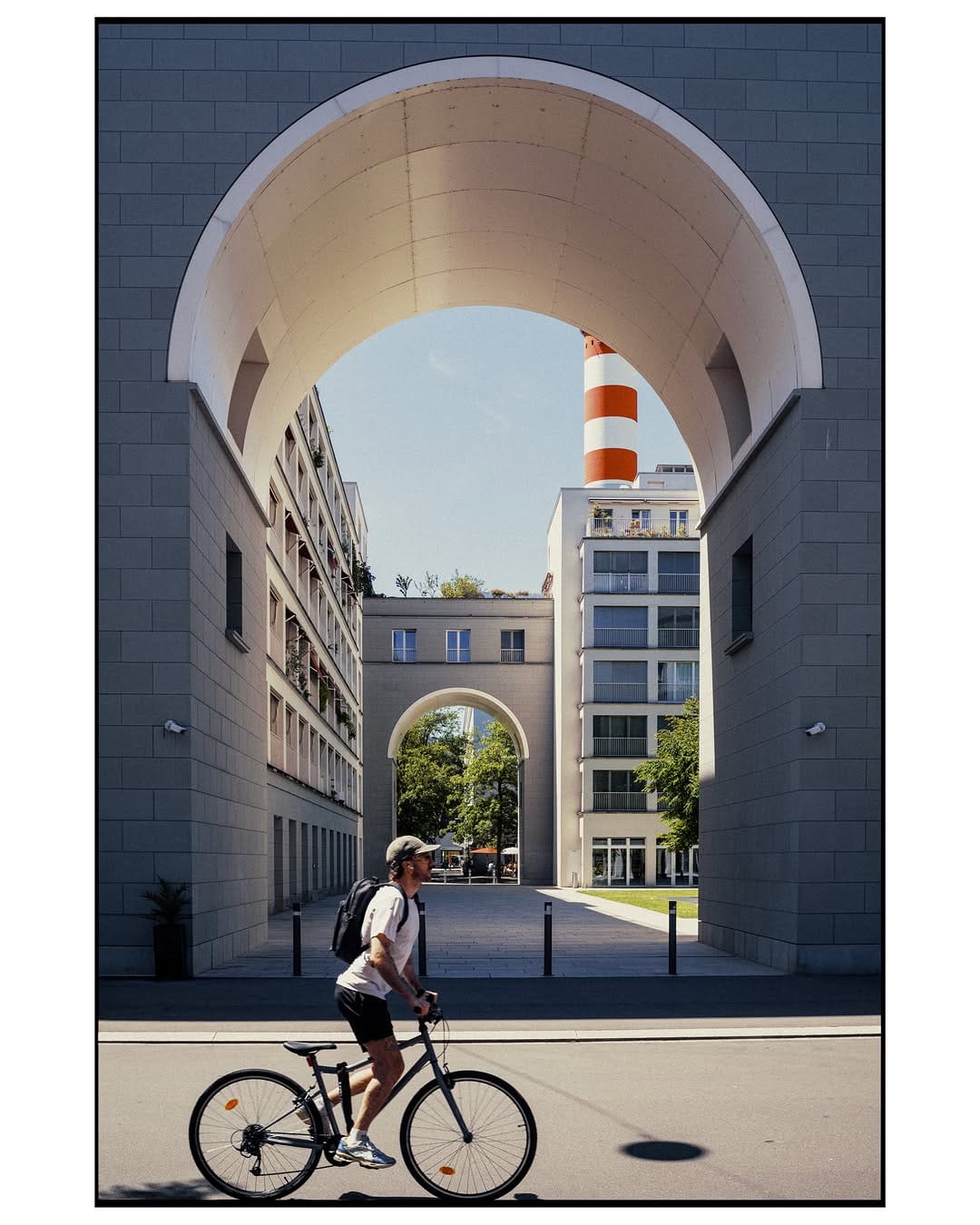 Post 9 by Janusz Furrer 🔴📷 on Instagram (carousel)