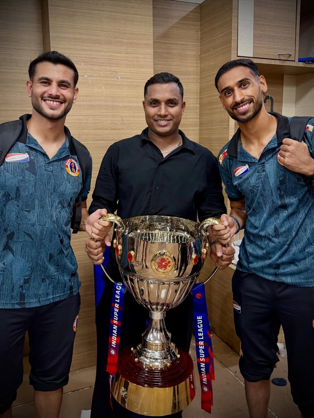Post 4 by Anwar ali on Instagram (carousel)